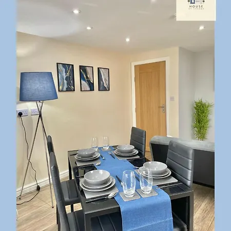 Apartment Huge New Great For Locum And Contractors