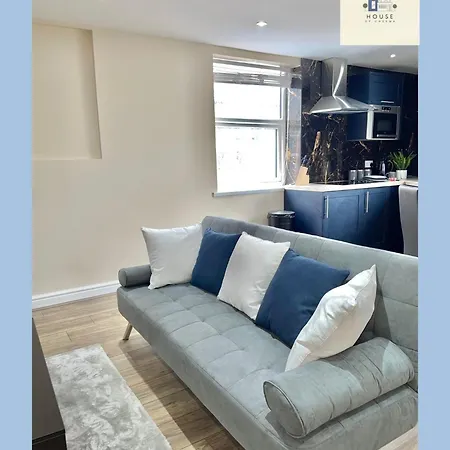 Apartment Huge New Great For Locum And Contractors